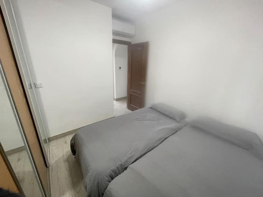 Nice Apartment Near The Sea Torrevieja Luaran gambar