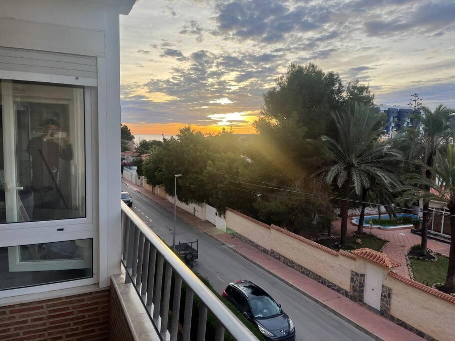 Nice Apartment Near The Sea Torrevieja Luaran gambar