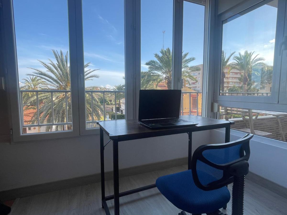 Nice Apartment Near The Sea Torrevieja Luaran gambar